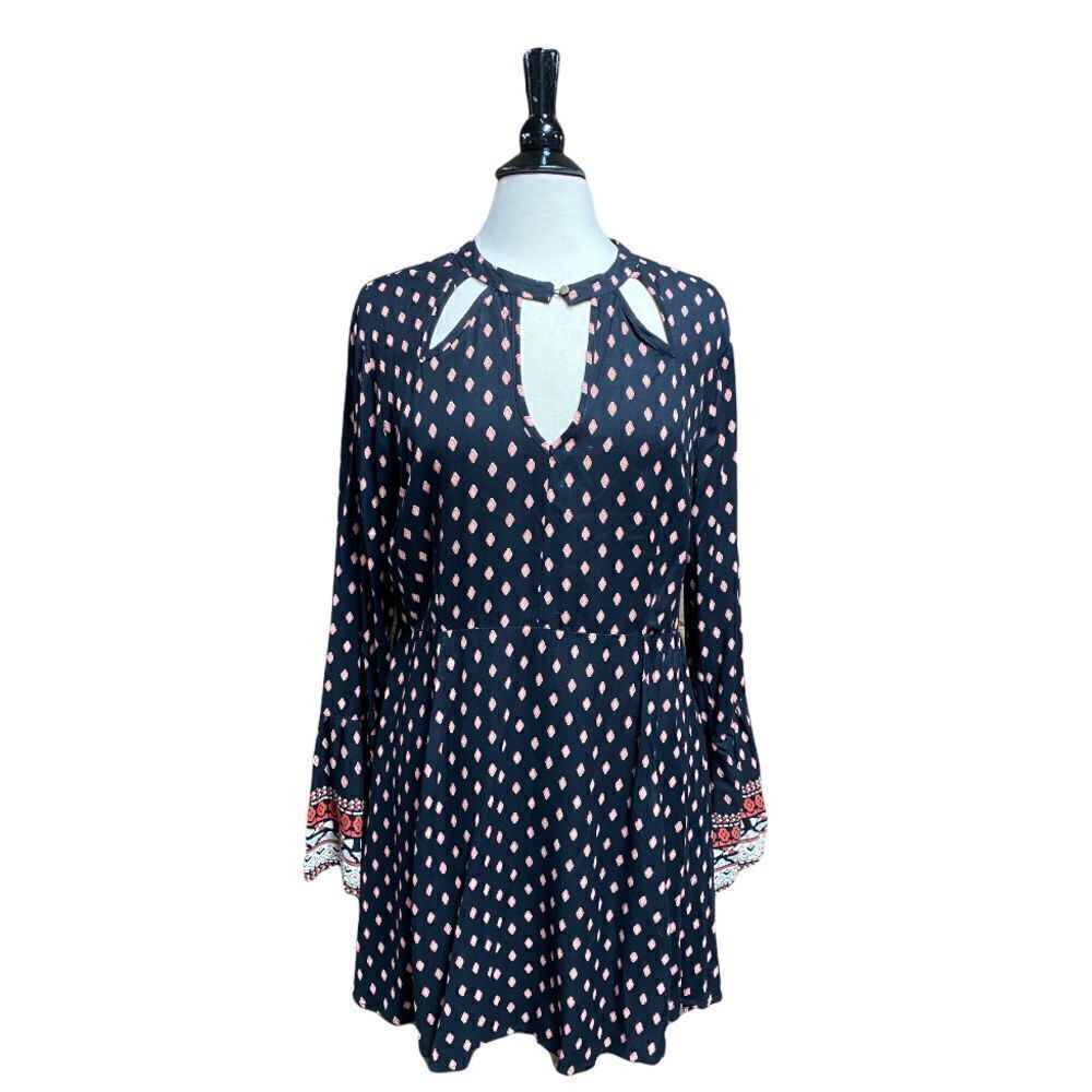 Live 4 Truth Black & Coral Print Long Sleeve Dress Size XL NWOT